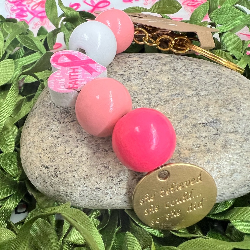 Breast cancer survivor keychain, handmade with love🩷